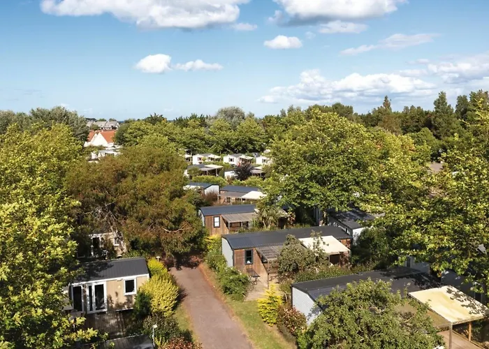 Nautilus 6p 3bdrms Airconpremium 营地